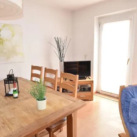 Ferienhaus Strandnahes Ferienhaus Ostseebad Kühlungsborn